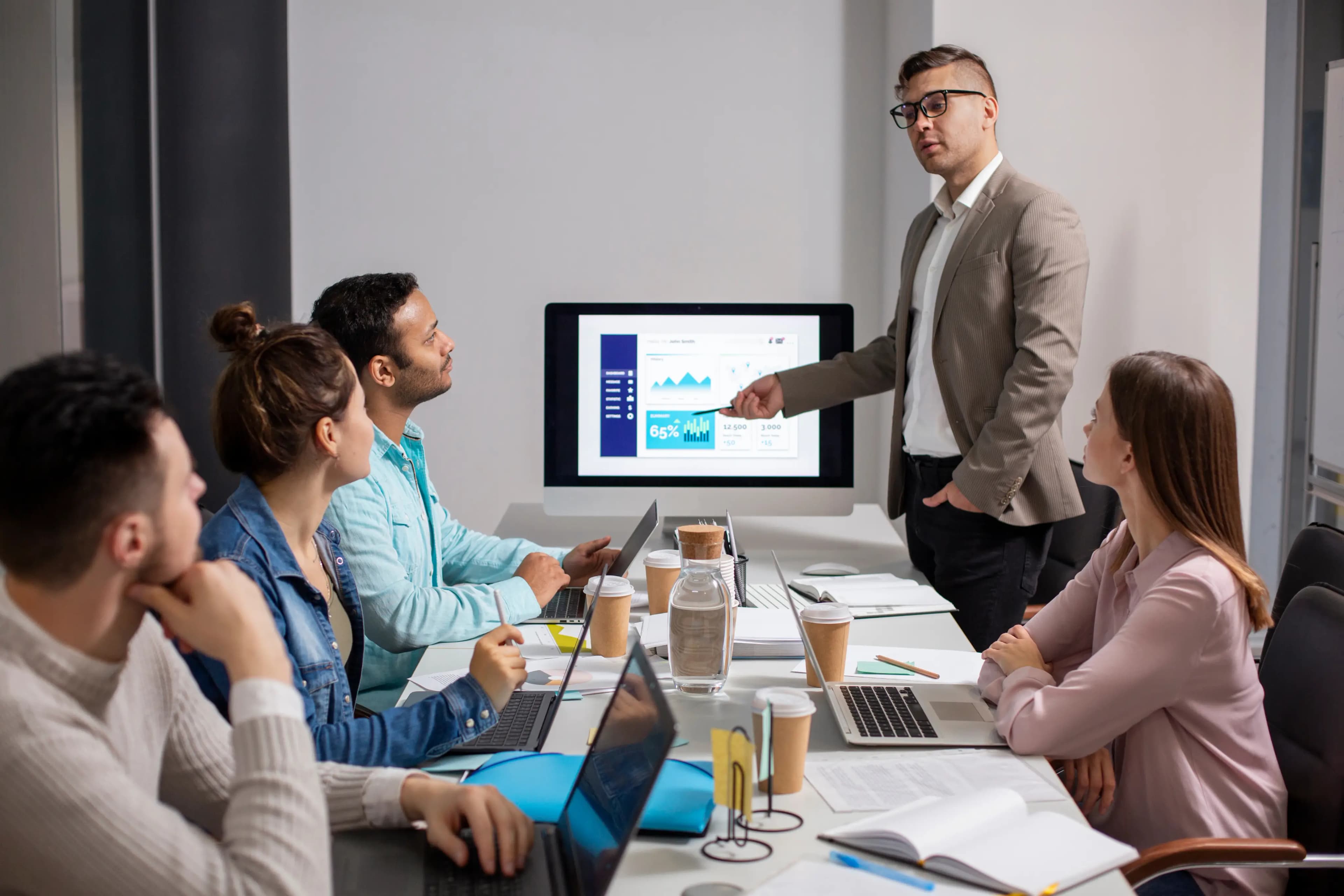 Why Every Organization Needs Corporate Training | DSEdify